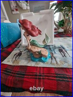 2006 Walt Disney The Little Mermaid Ariel Seaside Figure And Pin WDCC with prints