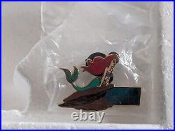 2006 Walt Disney The Little Mermaid Ariel Seaside Figure And Pin WDCC with prints
