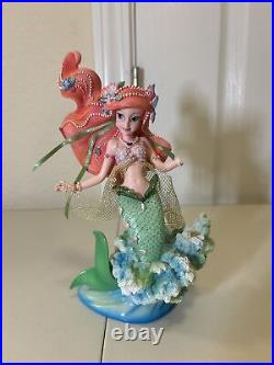 DISNEY Enesco Figure Showcase Little Mermaid Ariel Figurine, 4037524, Damaged