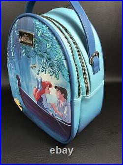 Disney The Little Mermaid Ariel Kiss Girl The Light Up Mini Backpack & Wallet