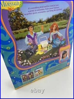 Disney The Little Mermaid Picnic Party Gift Doll Set Ariel & Eric MATTEL 1997