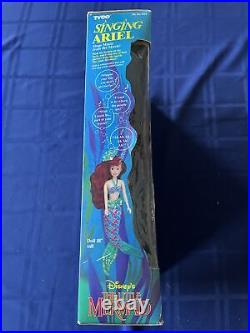 RARE 1991 Tyco Little Mermaid Singing Ariel with Color Change Magic Doll-WORKS