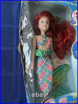 RARE 1991 Tyco Little Mermaid Singing Ariel with Color Change Magic Doll-WORKS