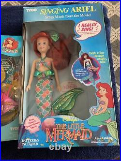 RARE Tyco Little Mermaid Singing & Sea Fashion Ariel's NIB