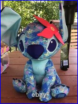 Stitch Crashes Disney Plush The Little Mermaid In hand Limited Release
