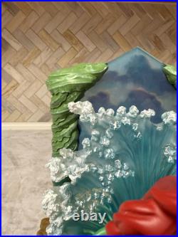 THE LITTLE MERMAID Light-Up LED Figure Disney Showcase NIB Ariel Sebastian Waves