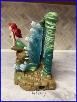 THE LITTLE MERMAID Light-Up LED Figure Disney Showcase NIB Ariel Sebastian Waves