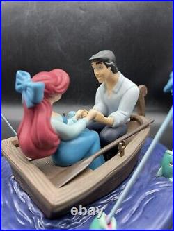 Vintage WDCC Little Mermaid Ariel & Eric Kiss the Girl Walt Disney Figurine