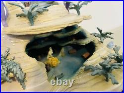 WDCC Enchanted Places The Little Mermaid Ariels Secret Grotto withBox & COA