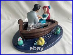 Walt Disney WDCC The Little Mermaid Kiss the Girl Ariel & Eric LE 1547/2500